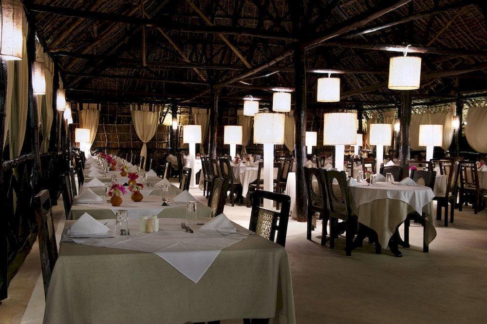 Barracuda Inn Resort Watamu Exterior photo