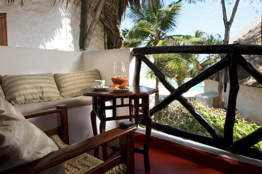 Barracuda Inn Resort Watamu Exterior photo