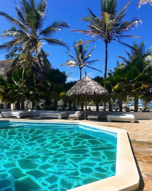 Barracuda Inn Resort Watamu Exterior photo